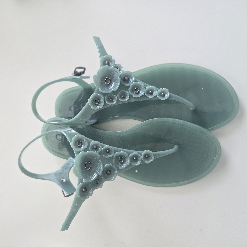 COACH rose jelly sandal